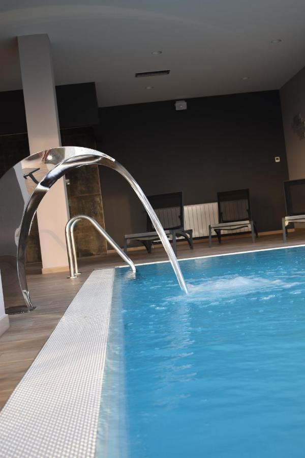 Hotel Delfin Lanterna Tar-Vabriga Exteriér fotografie