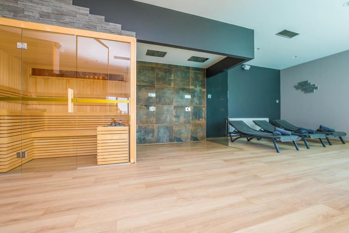 Hotel Delfin Lanterna Tar-Vabriga Exteriér fotografie
